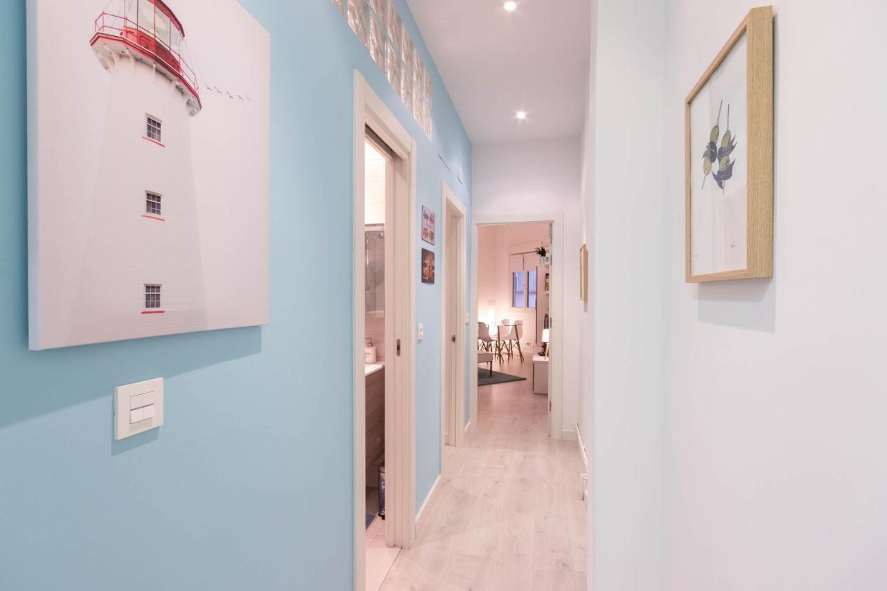 At The Heart Of Bilbao - Guggenheim Apartment Bagian luar foto